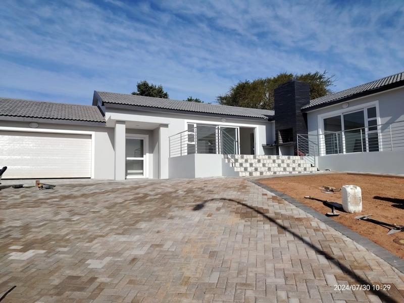 3 Bedroom Property for Sale in Noorsekloof Eastern Cape